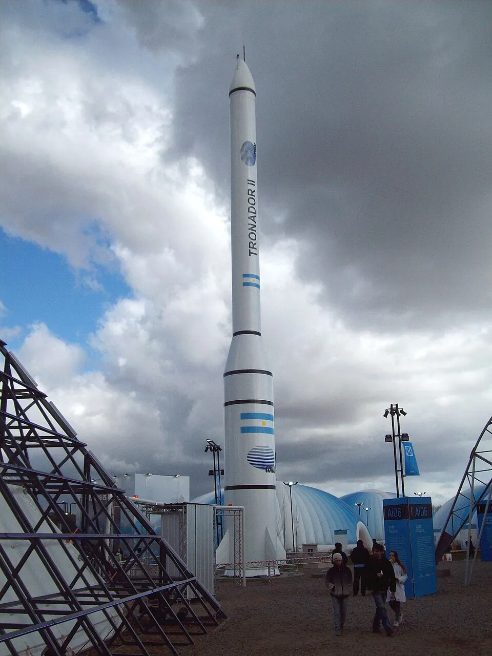 Prototipo del cohete Tronador II en Argentina
